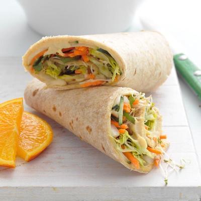 houmous et sandwich végétarien