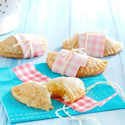 mini tartes aux pommes et à la cannelle