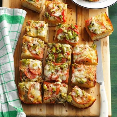 focaccia aux légumes et au fromage