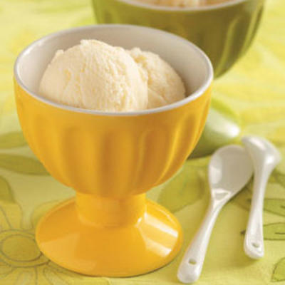 glace de base à la vanille