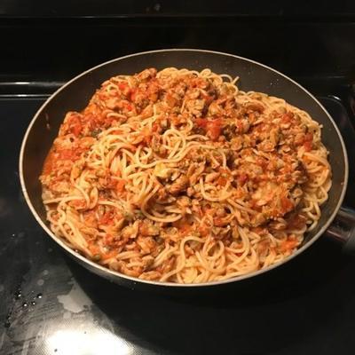 spaghetti du chef john avec sauce aux palourdes rouges