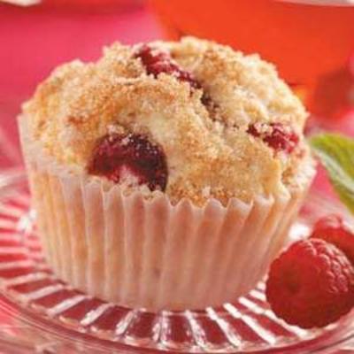 muffins à la crème de chocolat blanc à la framboise