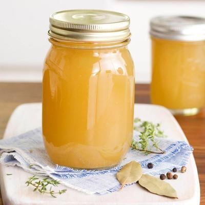 bouillon de poulet maison