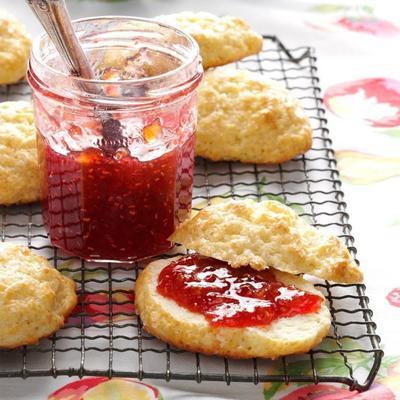 confiture de pêche à la framboise