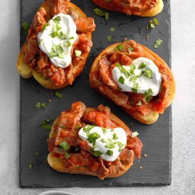 steak et salsa rôties