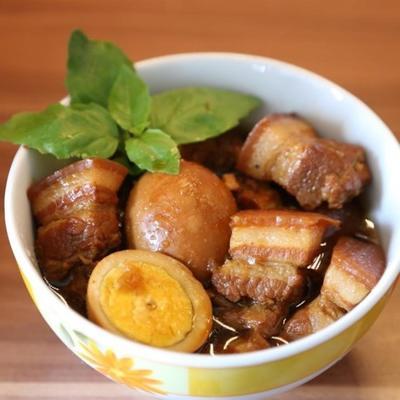 poitrine de porc caramélisée (thho kho)
