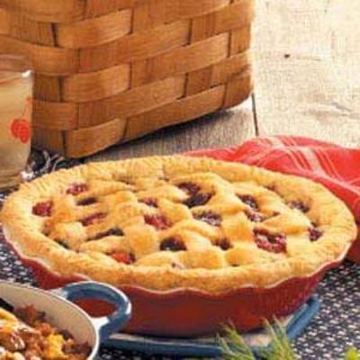 tarte aux pêches et aux cerises