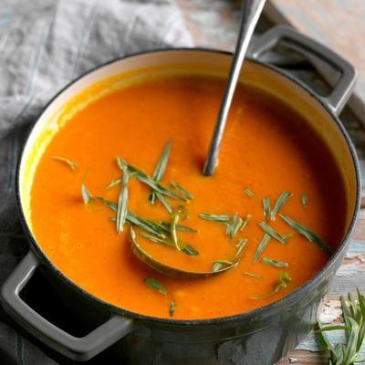 soupe de carottes à l'estragon orange