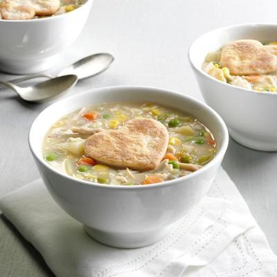 soupe à la tarte au poulet et croûte de tarte maison