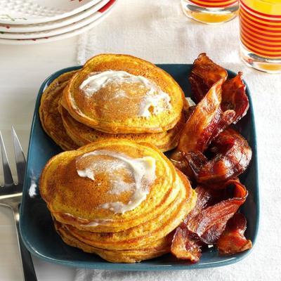 crêpes à la citrouille avec du yaourt