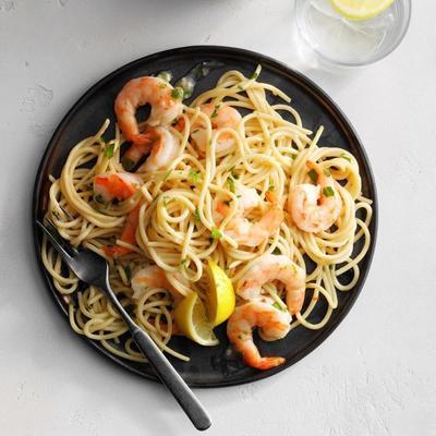 spaghettis aux crevettes à l'ail