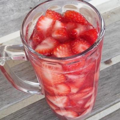 fraise agua fresca