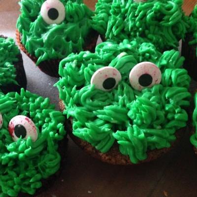 cupcakes au chocolat monstre pour halloween