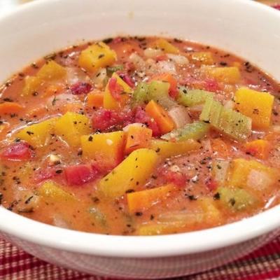 soupe de courge musquée et de tomates