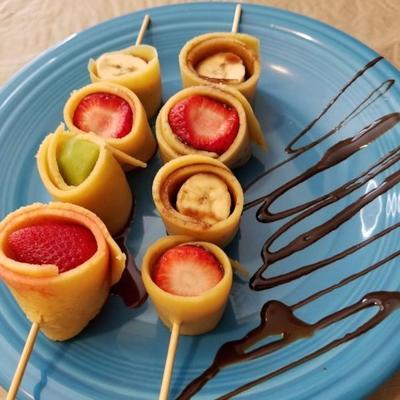 brochettes de crêpe aux fruits