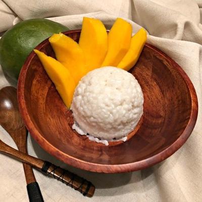 riz gluant sucré et mangue