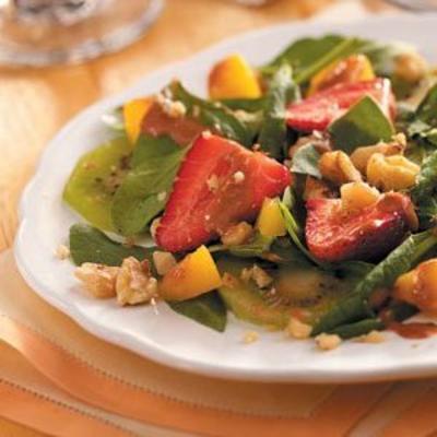 salade d'épinards frais et fruités