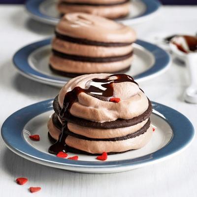 gâteau à la crème fouettée au chocolat