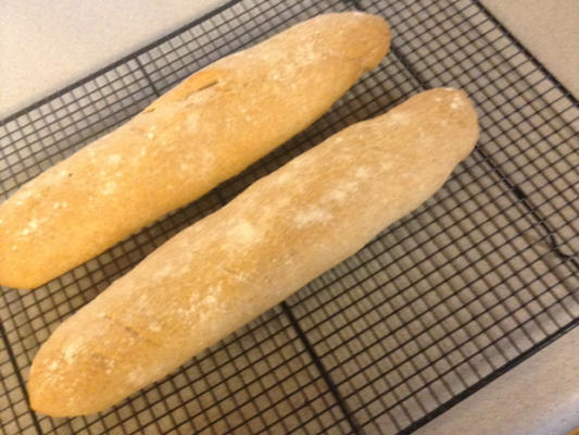 pain italien de blé entier croûté