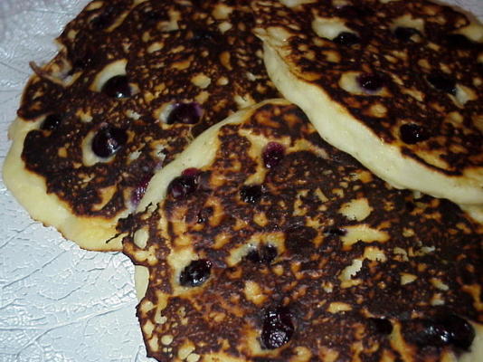 les meilleures crêpes au babeurre et aux myrtilles