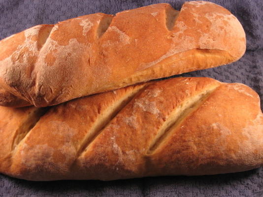baguette artisanale traditionnelle - pain français rustique