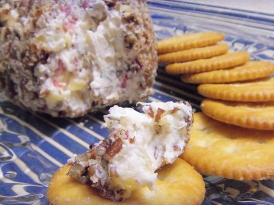 boule de fromage ananas