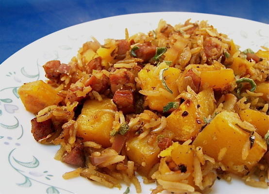 casserole de courge musquée, riz et saucisses