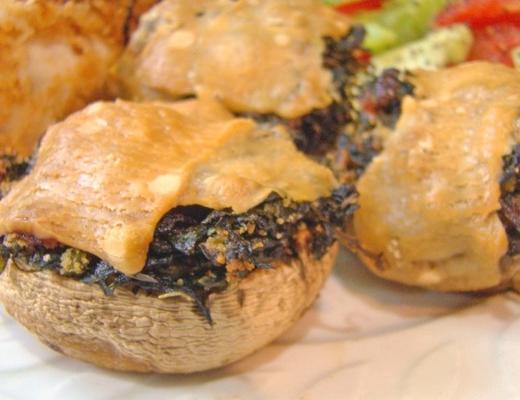 gâterie oyl d'olive pour popeye (champignons farcis aux épinards)