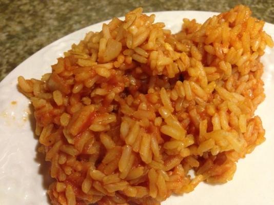 riz espagnol à la sauce tomate