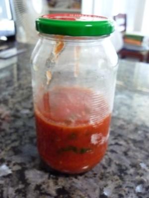 vraie sauce tomate italienne authentique (les boites ne sont pas ici)