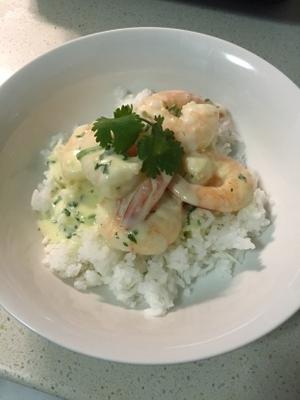 crevettes à l'ail crémeuses