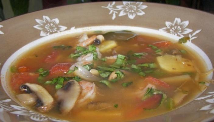 soupe de crevettes à la citronnelle à la thaïlandaise