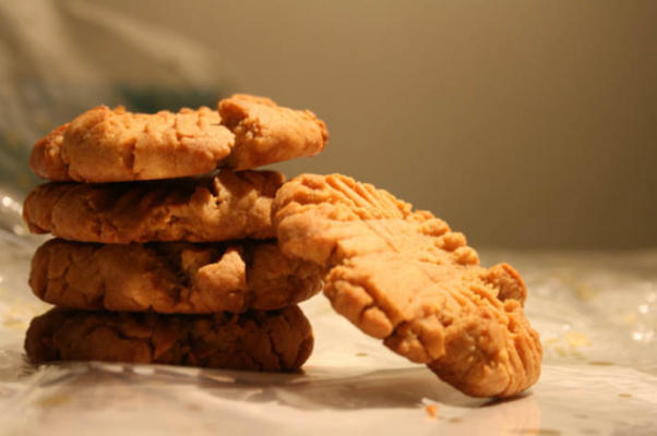biscuits irrésistibles au beurre d'arachide moelleux et moelleux