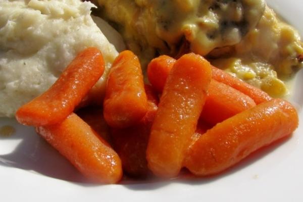 mini-carottes glacées dijonaise