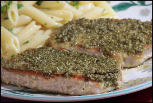 côtelettes de porc au pesto