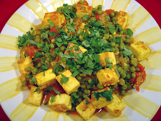 mattar paneer - petits pois au fromage paneer