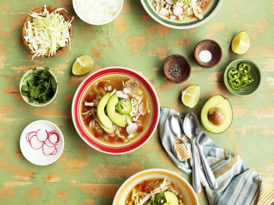 pozole de poulet à la mijoteuse