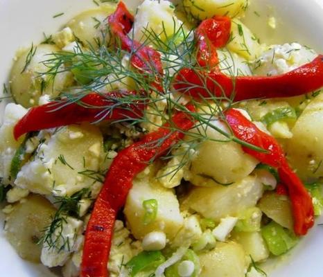 salade de pommes de terre, feta et oignons verts moldave