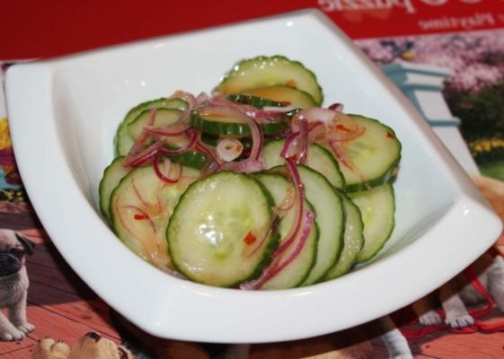 salade de concombre à la vinaigrette thaïlandaise