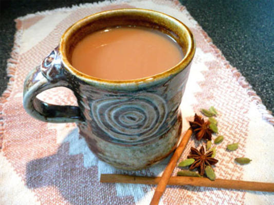 thé chai de fête d'Aarti