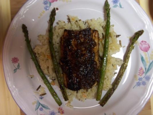 mahi-mahi mariné au citron et au miel avec glaçage