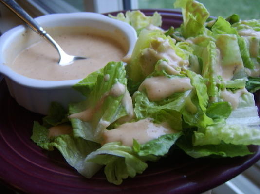 salade avec vinaigrette au chipotle