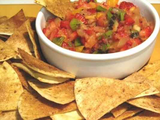 salsa de fruits avec chips de cannelle