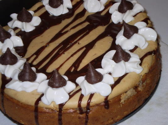 gâteau au fromage au beurre d'arachide au chocolat de reese