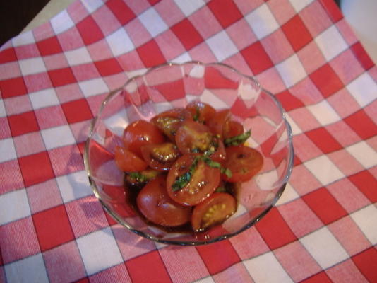 salade tiède de tomates cerises