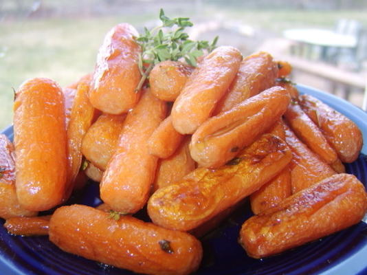 carottes hollandaises grillées au miel et au thym