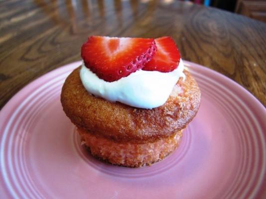 cupcakes à la fraise et à la crème