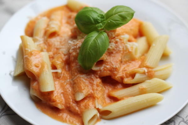 pâtes à la crème de vodka (légère)