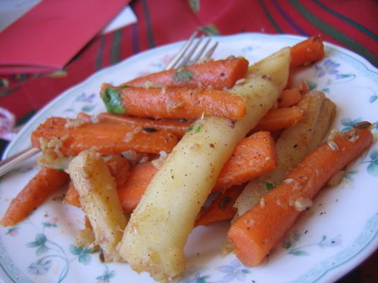 panais et carottes aromatiques