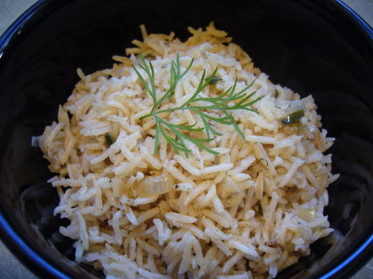 riz épicé à l'aneth